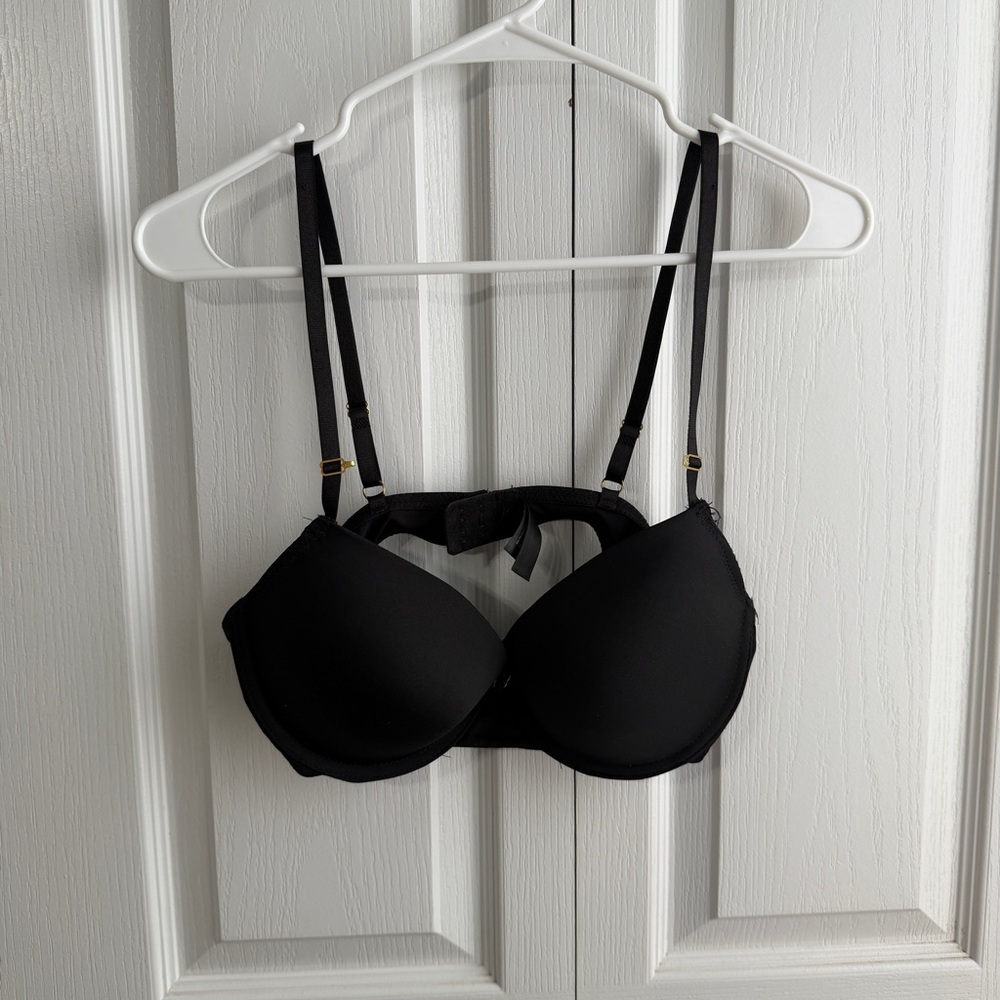 Nanette Lepore black fullโ coverage bra size 36D